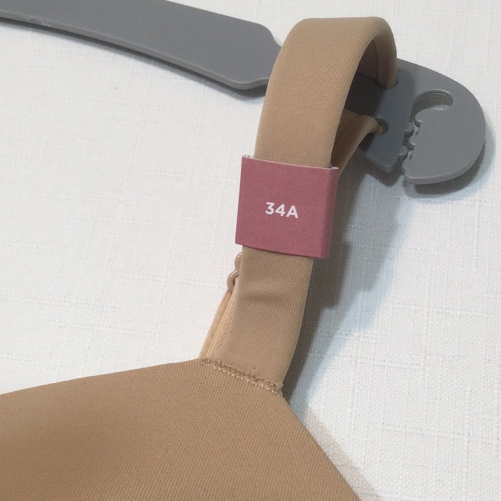 Cacique Lightly Lined T-Shirt No Wire Bra - Picture 2 of 6